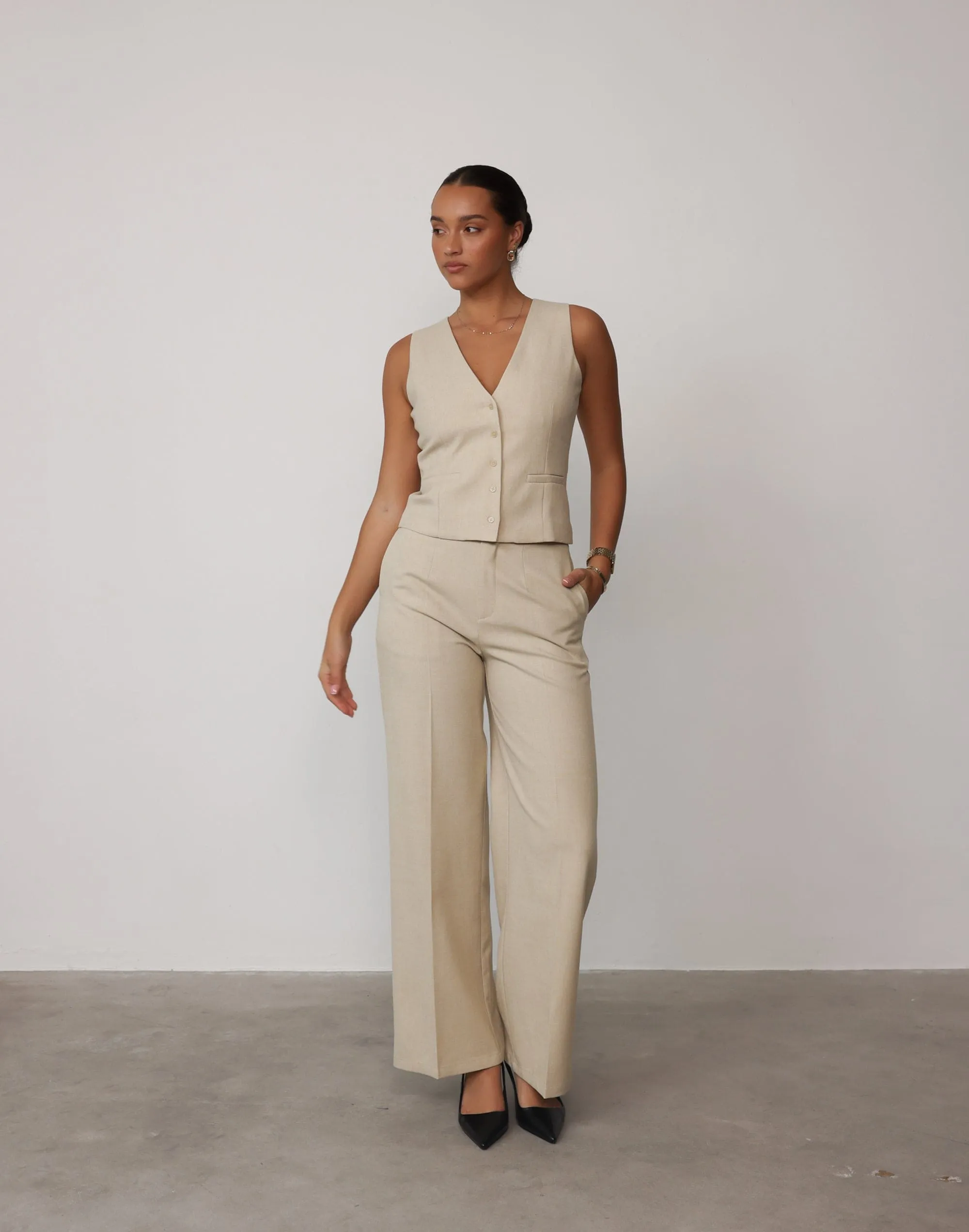 Reagan Vest (Sandstone)